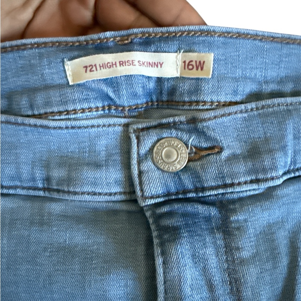 Levi's Light Blue Denim Jeans